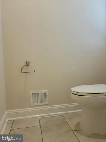 $3,300 | 7111 Tyndale Way, Hanover, MD 21076