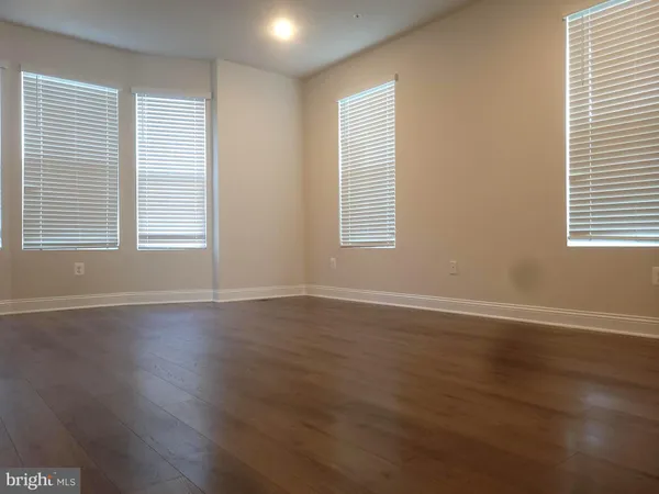 $3,300 | 7111 Tyndale Way, Hanover, MD 21076