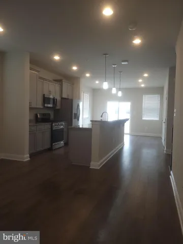 $3,300 | 7111 Tyndale Way, Hanover, MD 21076