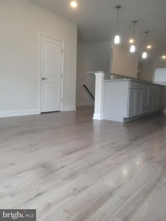 $3,300 | 7111 Tyndale Way, Hanover, MD 21076