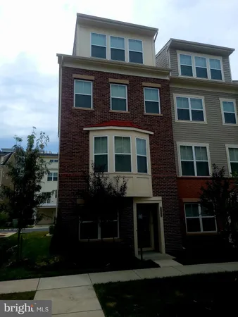 $3,300 | 7111 Tyndale Way, Hanover, MD 21076