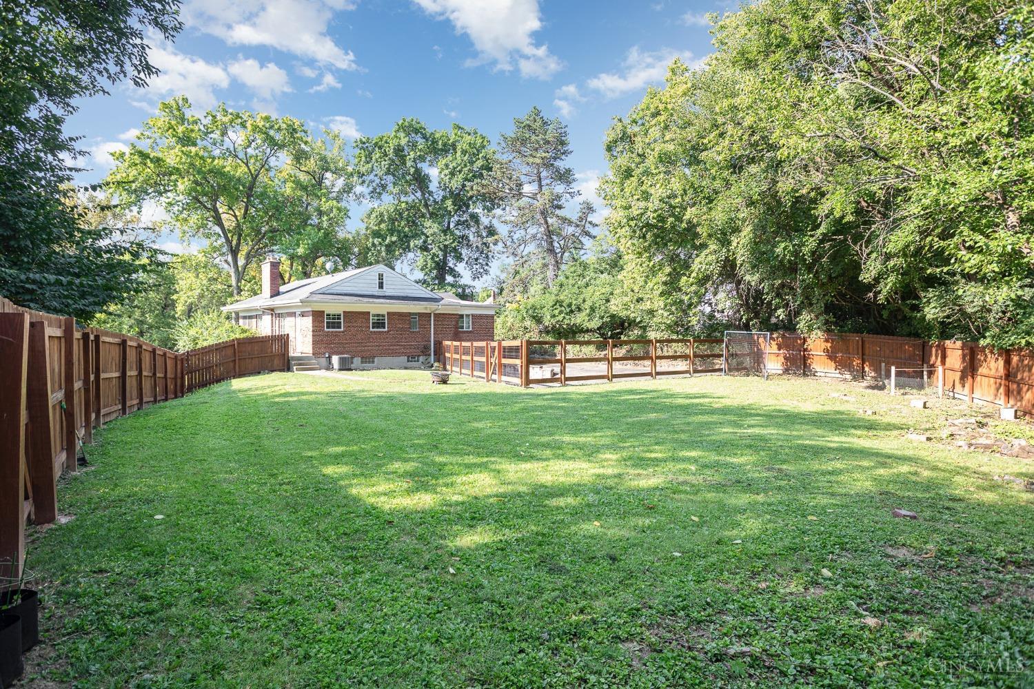 940 Goss Road Cincinnati, OH 45229 - Photo 16 of 19 Gallery Image 16