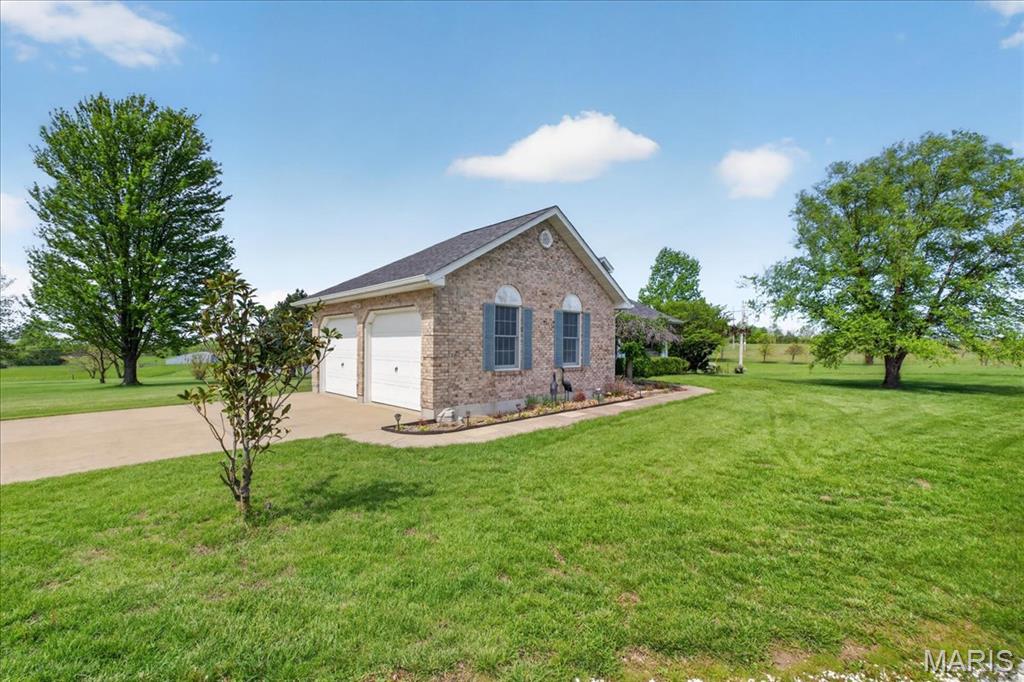 506 Windy Hill Road Elsberry, MO 63343 - Photo 26 of 45