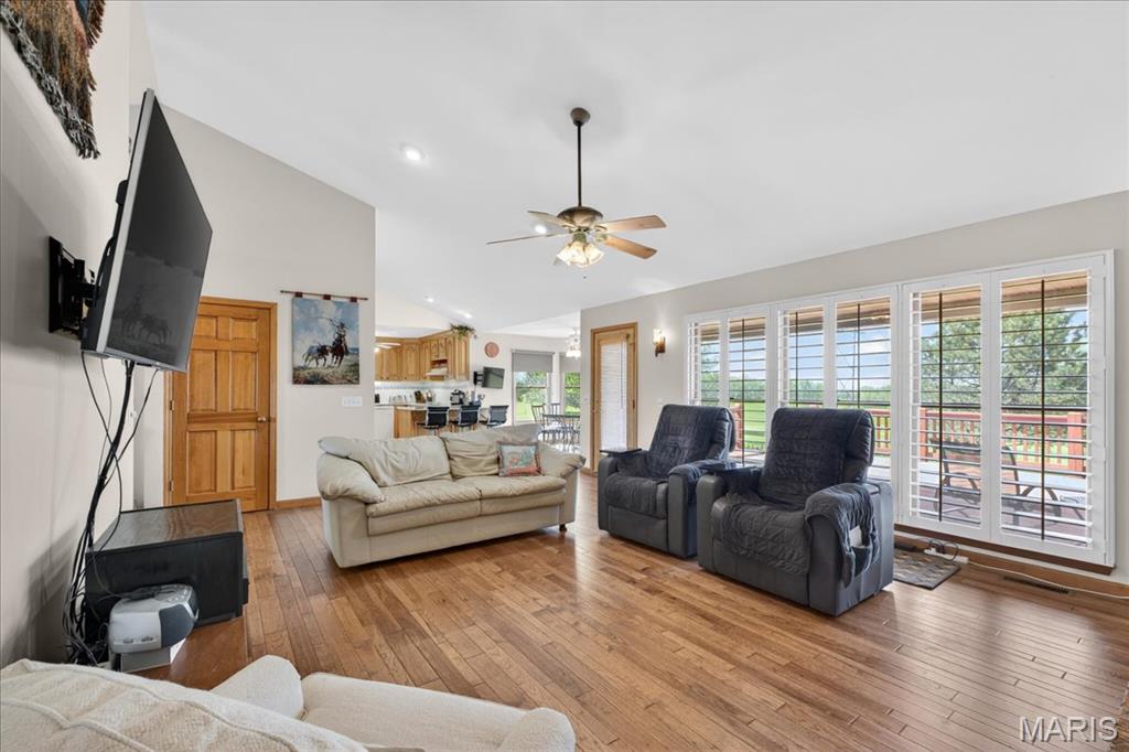 506 Windy Hill Road Elsberry, MO 63343 - Photo 7 of 42