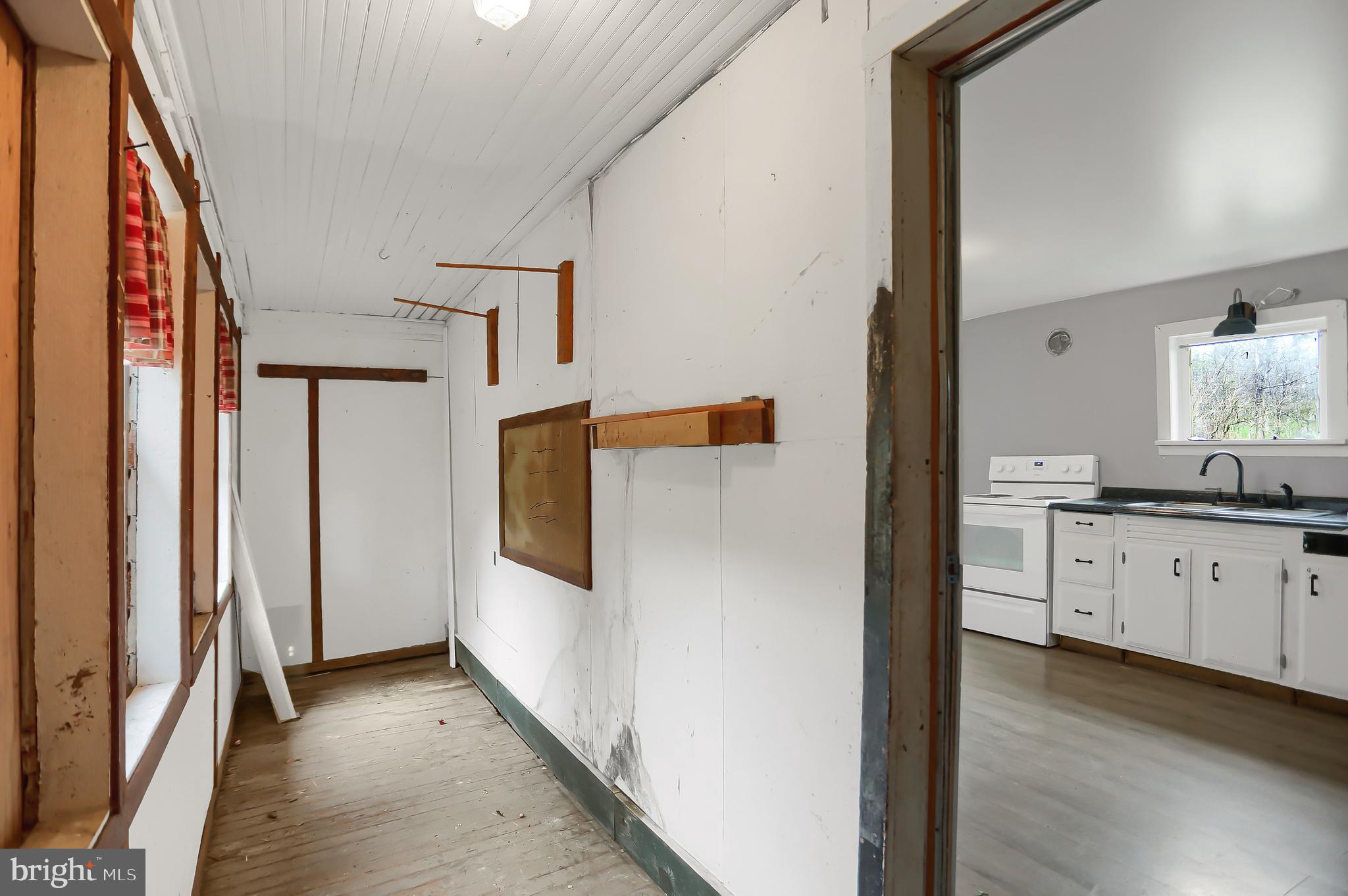 40 Academy Road Newport, PA 17074 - Photo 11 of 44 Gallery Image 11