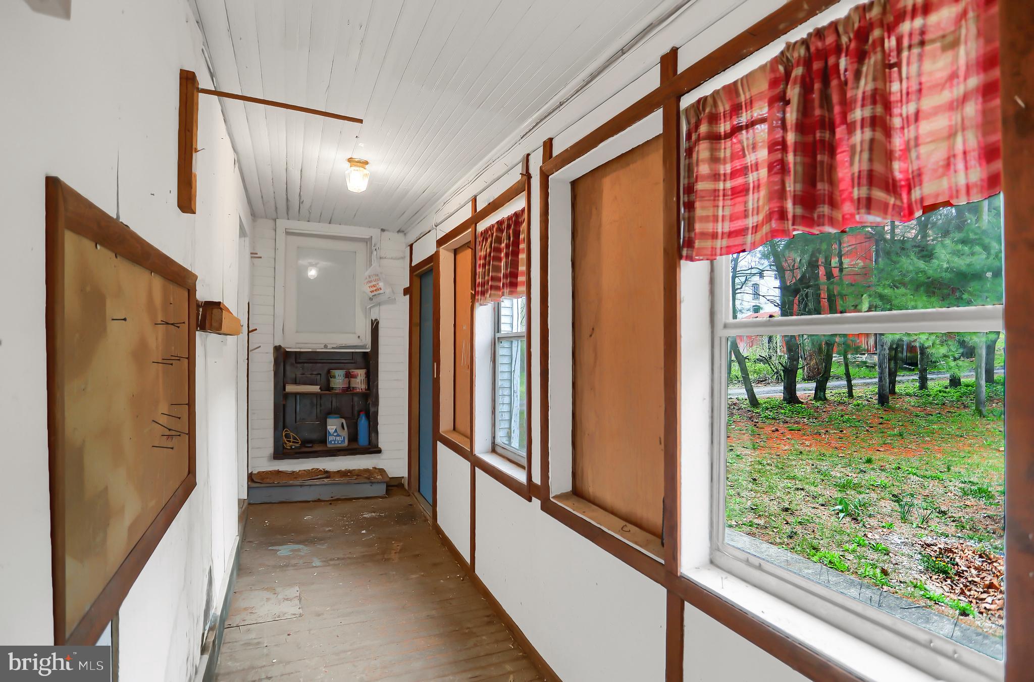 40 Academy Road Newport, PA 17074 - Photo 12 of 44 Gallery Image 12