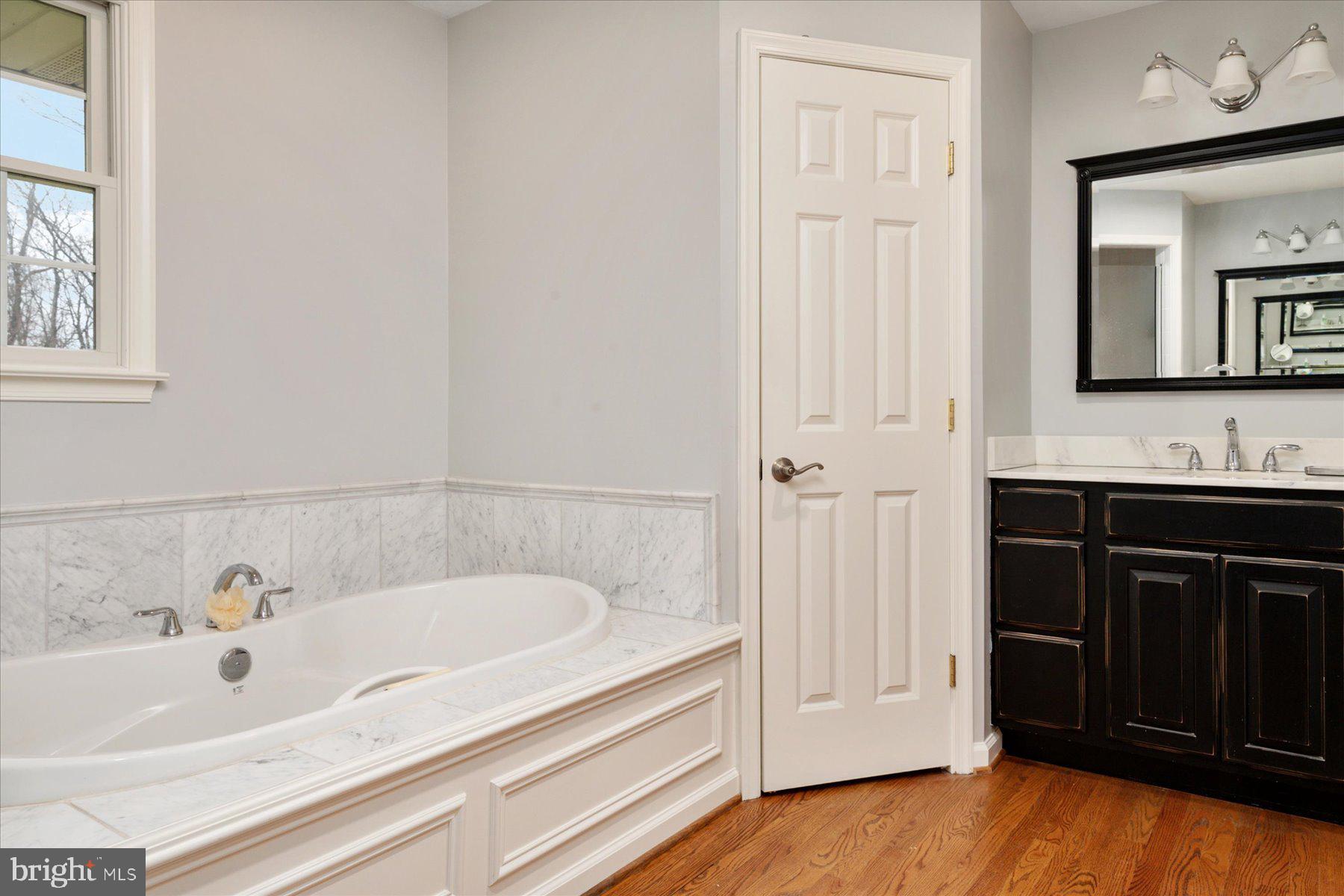 2508 Carroll Mill Road Phoenix, MD 21131 - Photo 20 of 48 Main Level Primary En- Suite