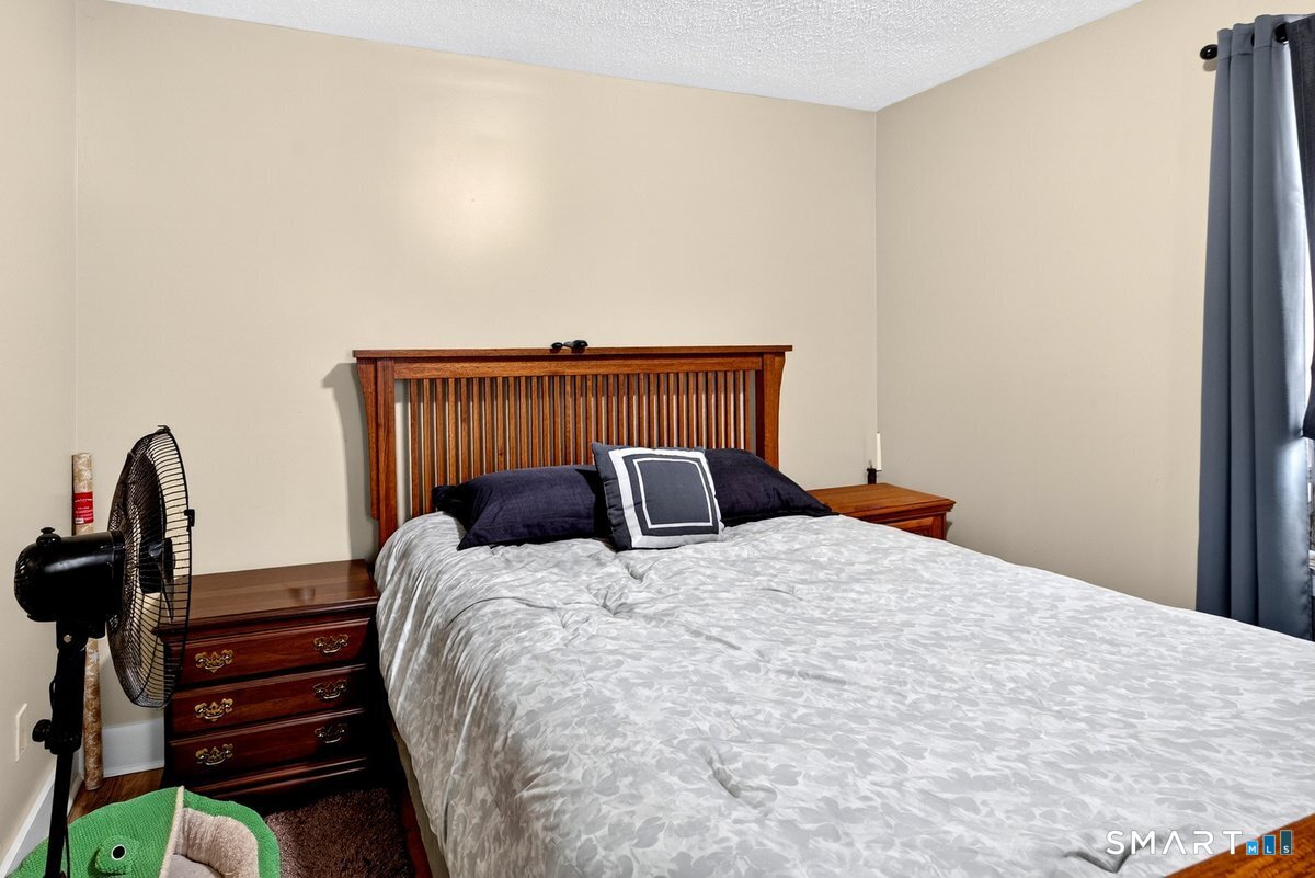 88 Church Street Enfield, CT 06082 - Photo 12 of 40