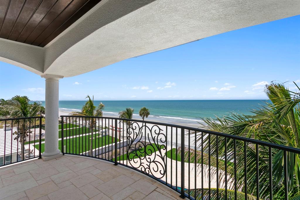 15912 Gulf Boulevard Redington Beach, FL 33708 - Photo 21 of 54