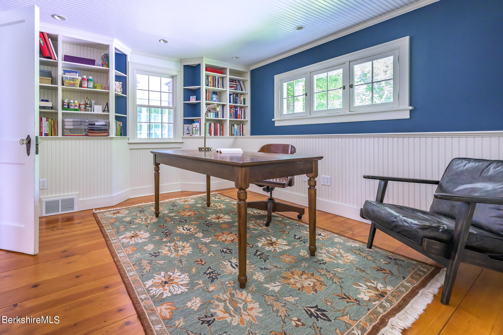 4 Austerlitz Road West Stockbridge, MA 01266 - Photo 23 of 42 a workspace with furniture window and wooden floor
