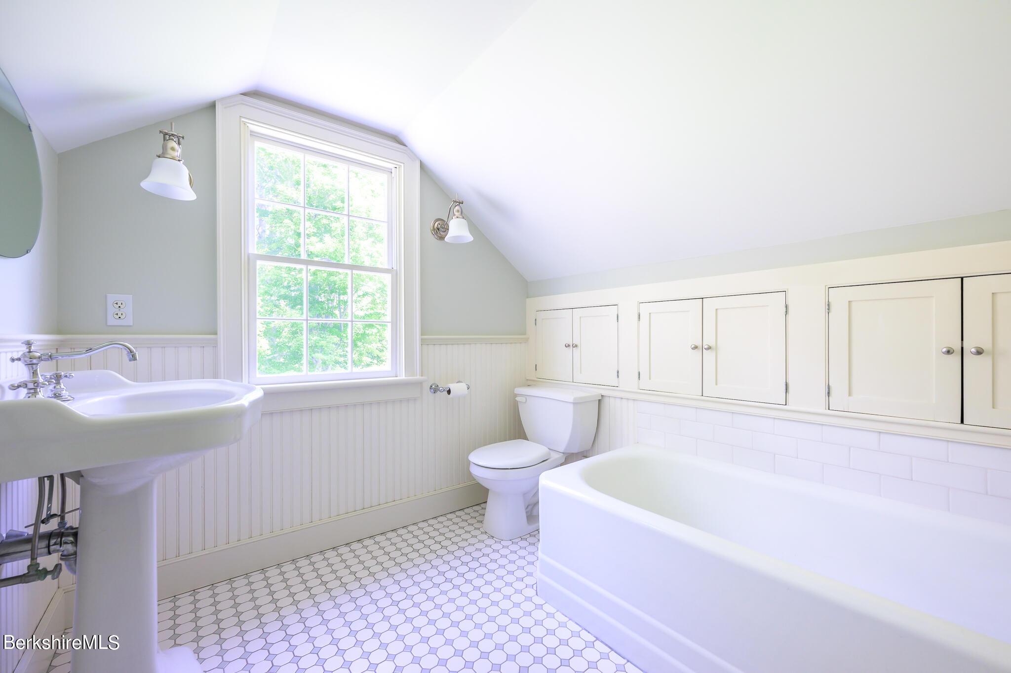 4 Austerlitz Road West Stockbridge, MA 01266 - Photo 27 of 42 a bathroom with a sink a toilet and shower