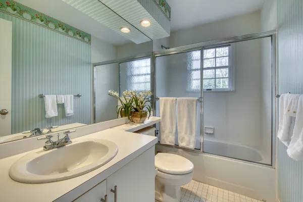 $30,000 | 150 Talmage Farm Lane, East Hampton, NY 11937