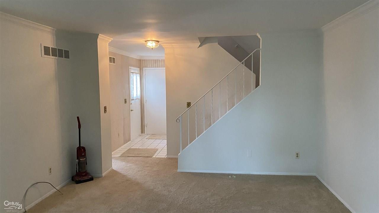 160 Stratford Lane Rochester Hills, MI 48309 - Photo 5 of 54