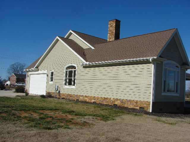 1400 Ebenezer Road West Union, SC 29696 - Photo 16 of 21 Gallery Image 16