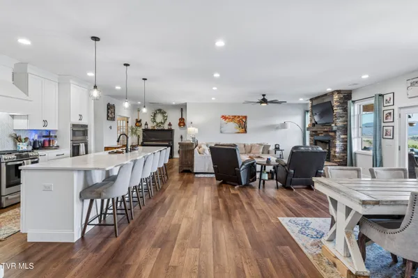 $1,200,000 | 487 Rocky Knob Road, Mountain City, TN 37683