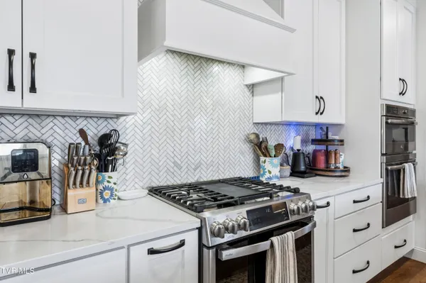 $1,200,000 | 487 Rocky Knob Road, Mountain City, TN 37683