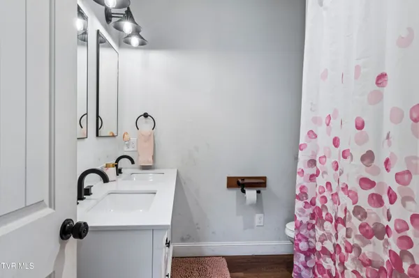 $1,200,000 | 487 Rocky Knob Road, Mountain City, TN 37683