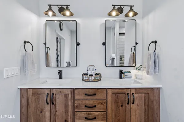 $1,200,000 | 487 Rocky Knob Road, Mountain City, TN 37683