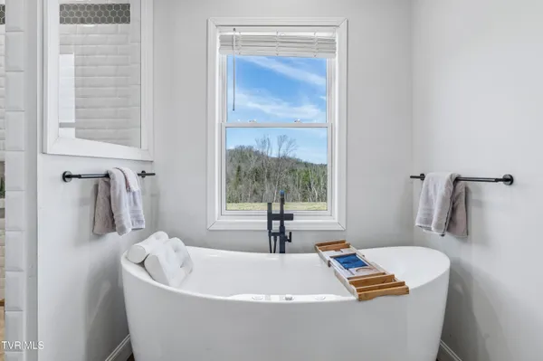 $1,200,000 | 487 Rocky Knob Road, Mountain City, TN 37683