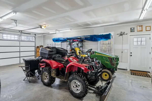 $1,200,000 | 487 Rocky Knob Road, Mountain City, TN 37683