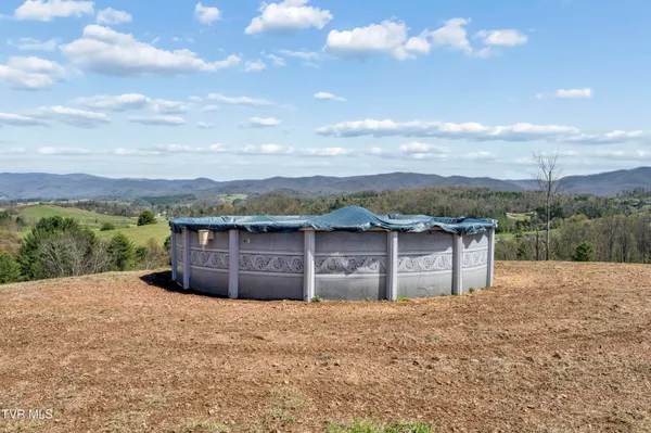 $1,200,000 | 487 Rocky Knob Road, Mountain City, TN 37683