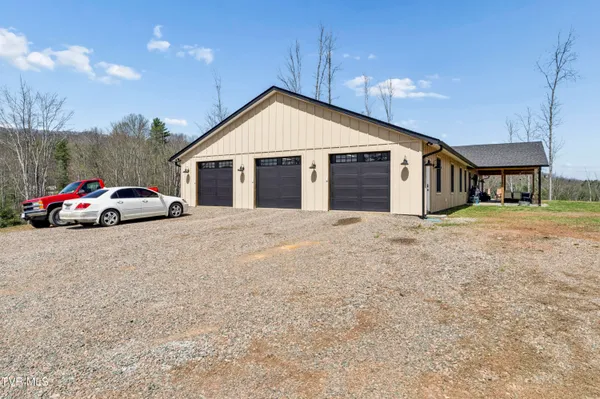 $1,200,000 | 487 Rocky Knob Road, Mountain City, TN 37683