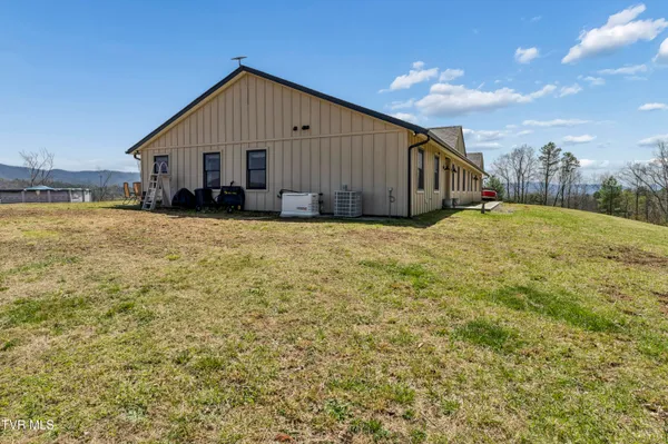 $1,200,000 | 487 Rocky Knob Road, Mountain City, TN 37683