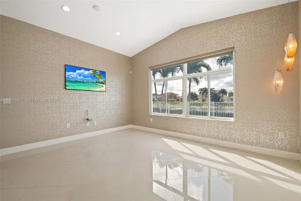 $4,900 | 15962 Southwest 62nd Street, Miami, FL 33193