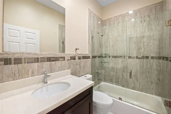 $4,900 | 15962 Southwest 62nd Street, Miami, FL 33193