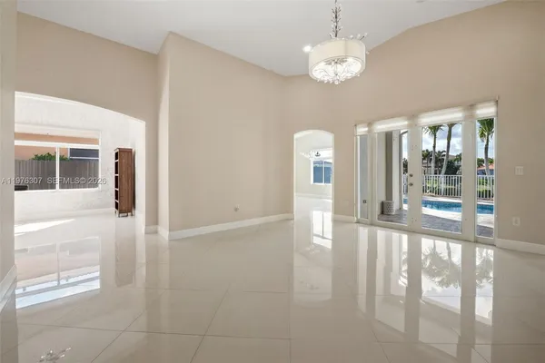 $4,900 | 15962 Southwest 62nd Street, Miami, FL 33193