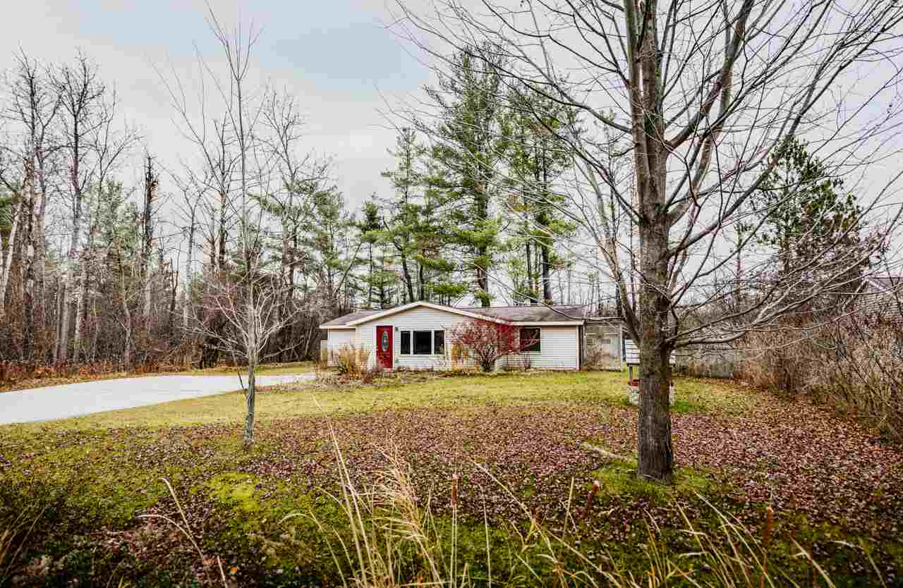 3188 North Three Mile Road Traverse City, MI 49686 - Photo 29 of 29 1881915-28.JPG