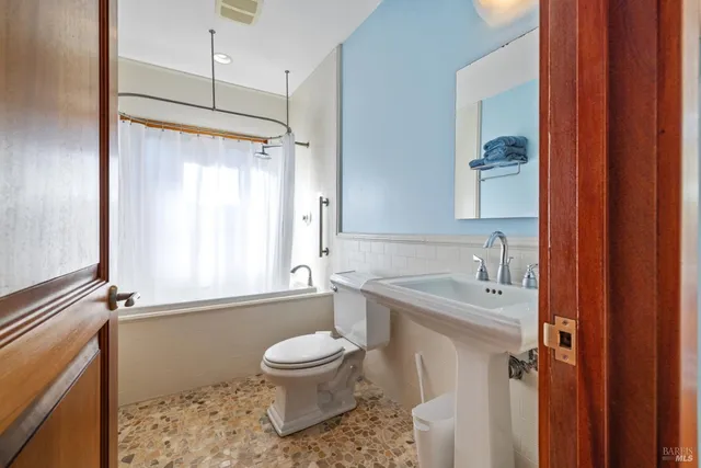 $2,500 | 1545 North Castle Road, Sonoma, CA 95476