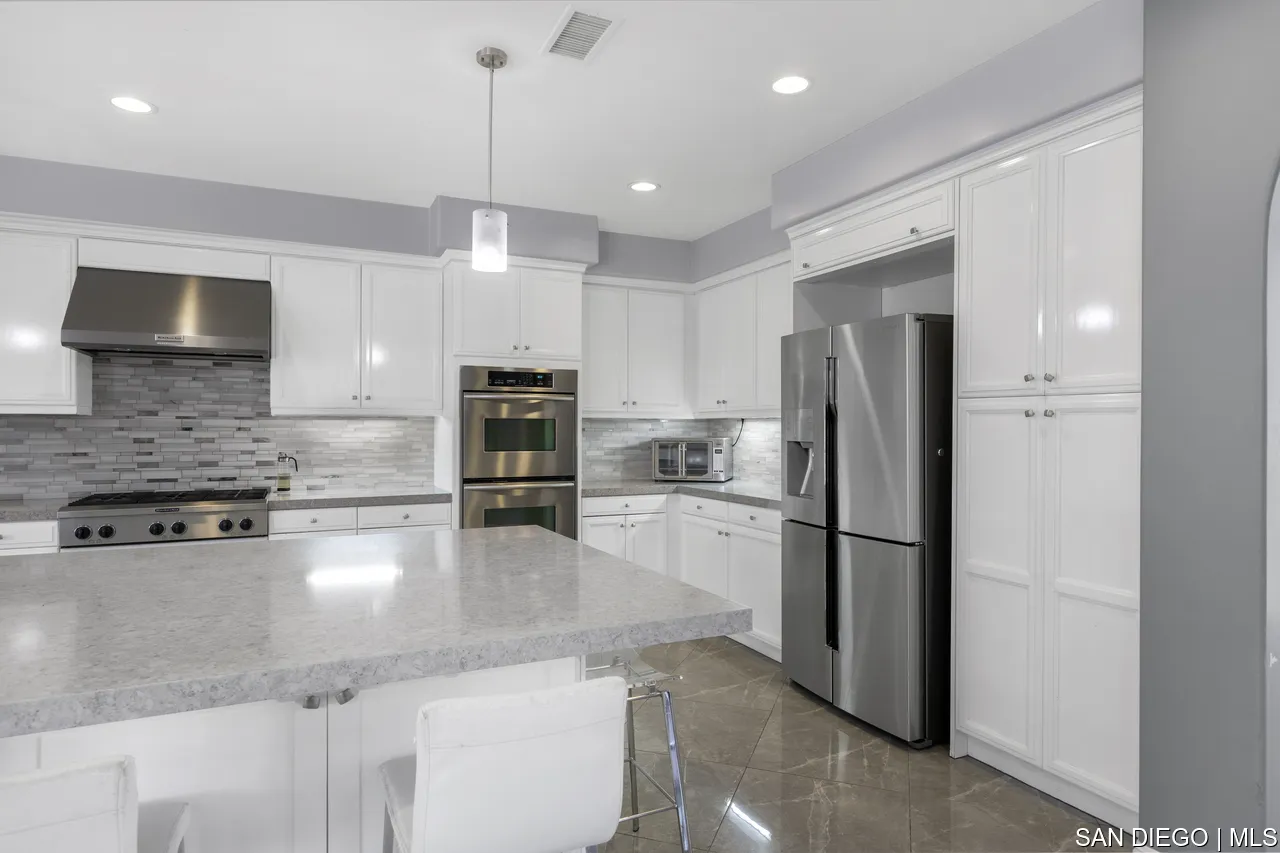 2832 Echo Ridge Court Chula Vista, CA 91915 - Photo 14 of 53