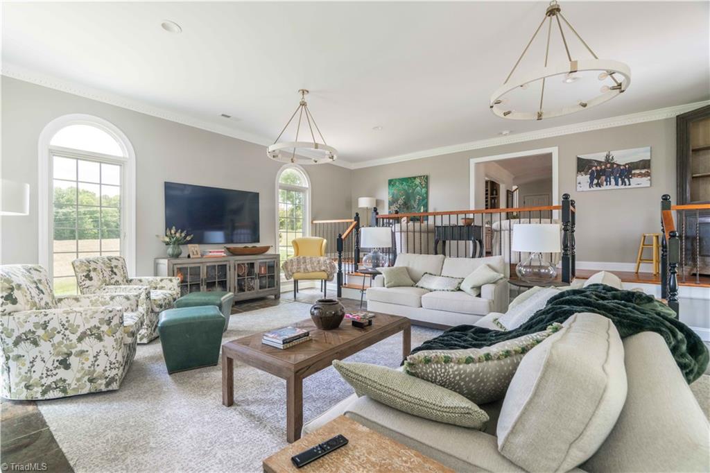 668 Link Road Lexington, NC 27295 - Photo 6 of 50
