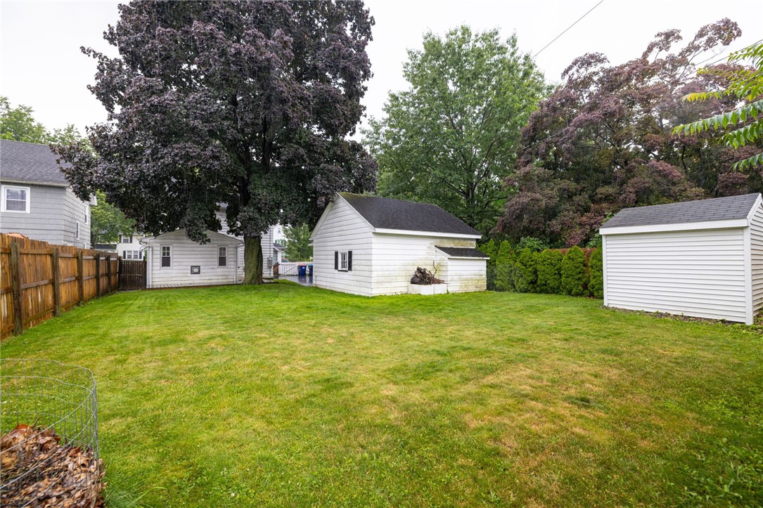 98 Wimbledon Road Irondequoit, NY 14617 - Photo 35 of 38