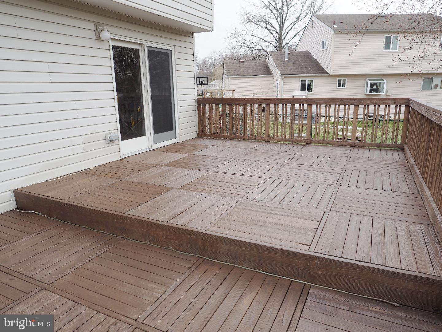 88 Iris Road Warminster, PA 18974 - Photo 21 of 24 Deck