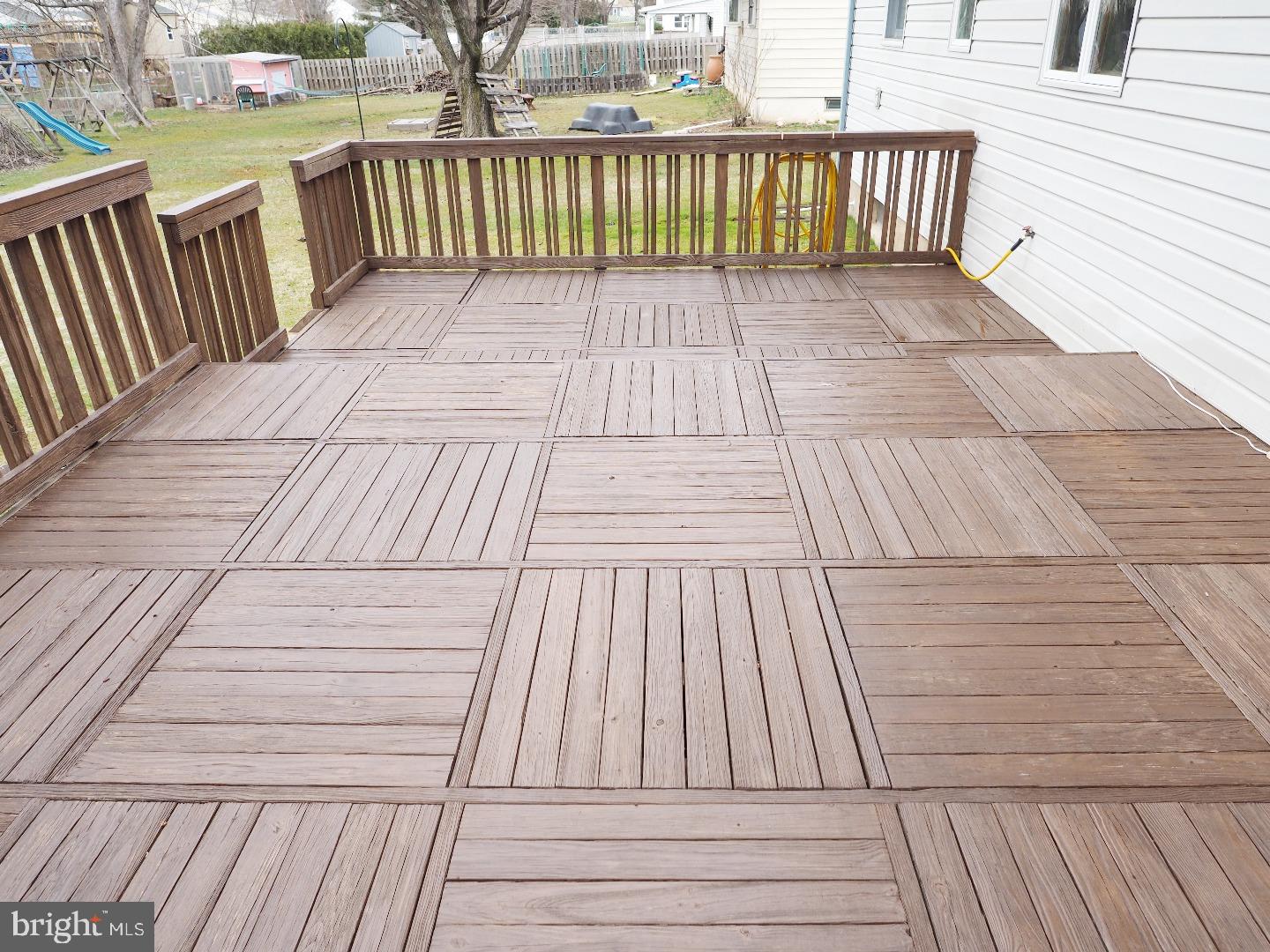 88 Iris Road Warminster, PA 18974 - Photo 22 of 24 Deck