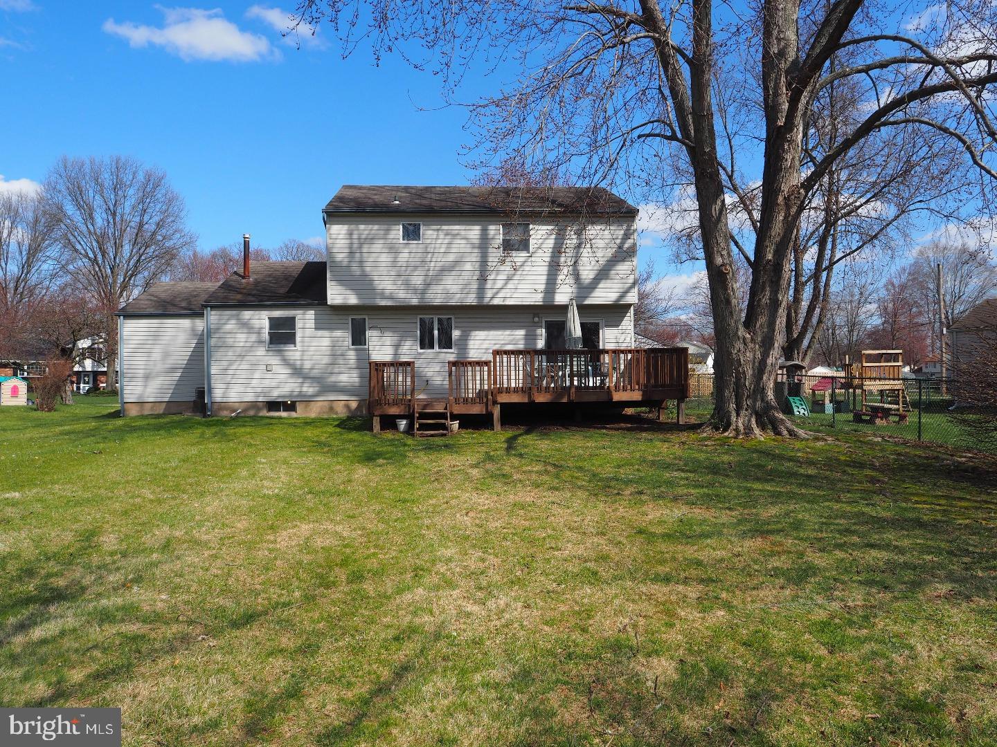 88 Iris Road Warminster, PA 18974 - Photo 23 of 24 Gallery Image 23