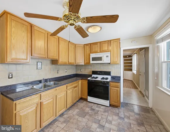 $2,400 | 3413 Yardley Drive, Baltimore, MD 21222