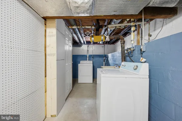 $2,400 | 3413 Yardley Drive, Baltimore, MD 21222