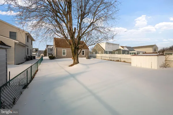 $2,400 | 3413 Yardley Drive, Baltimore, MD 21222