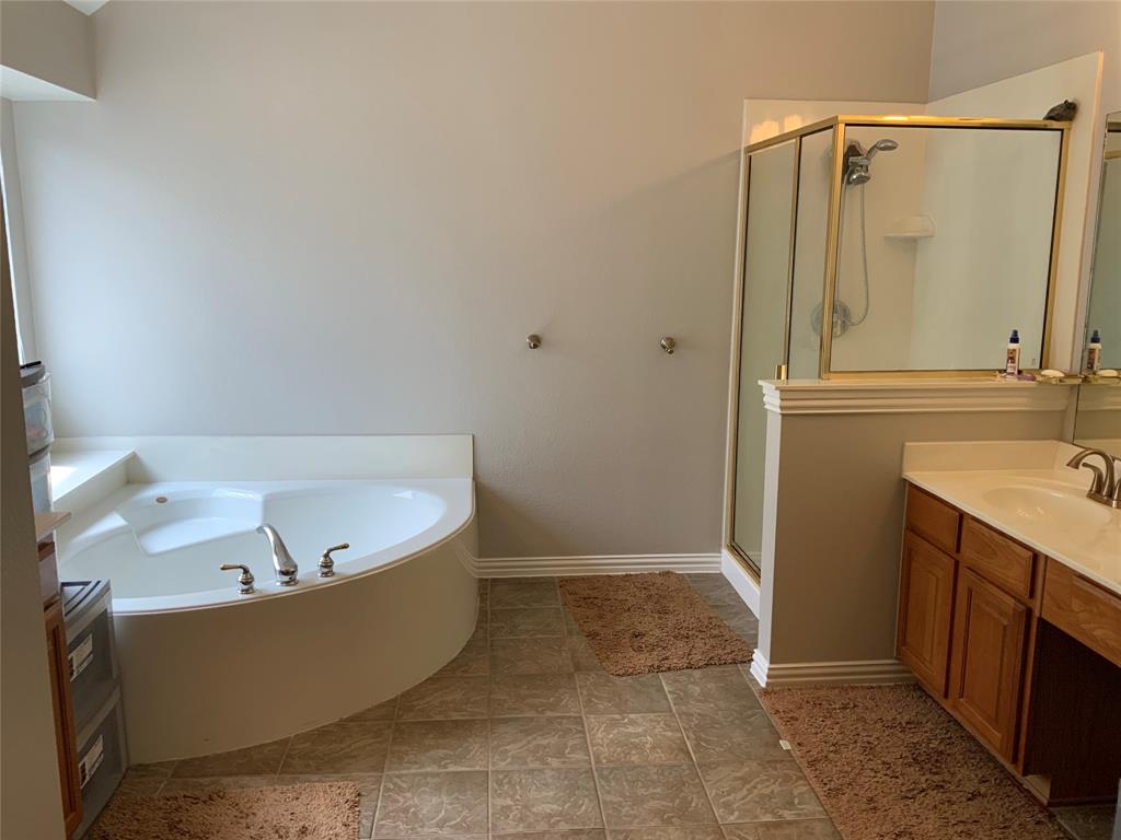 1413 Blue Quail Run Crowley, TX 76036 - Photo 14 of 29