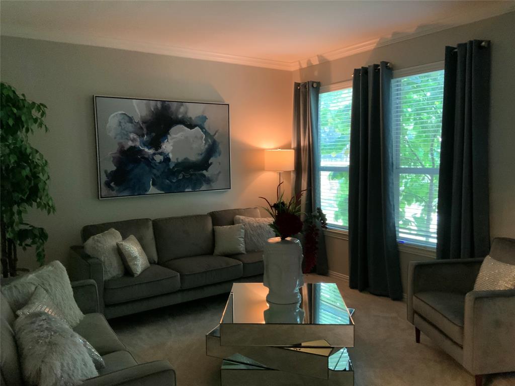 1413 Blue Quail Run Crowley, TX 76036 - Photo 4 of 29