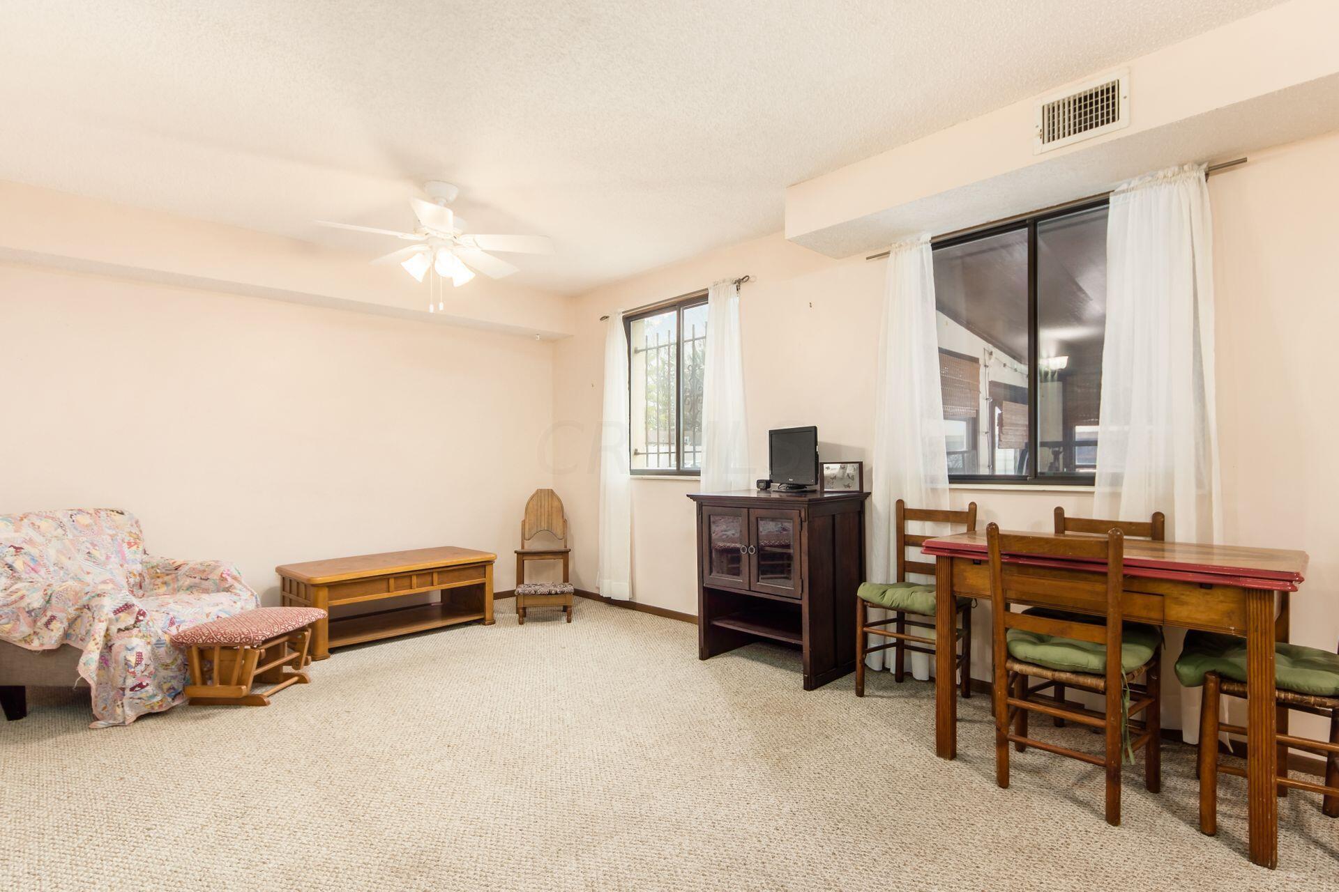 4141 Karl Road, Unit 107 Columbus, OH 43224 - Photo 11 of 26 011_e1843376a_M 4141 Karl019a