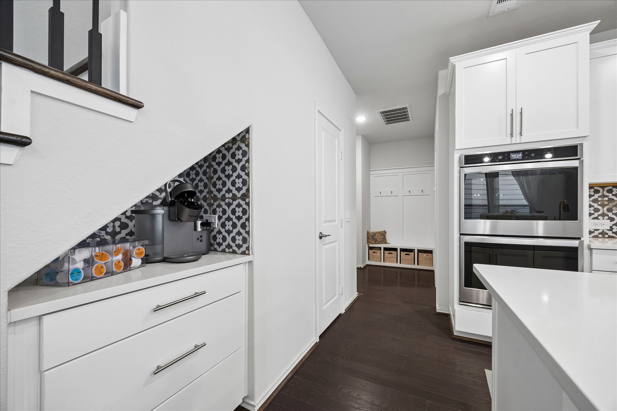 4026 Delta Rose Street Houston, TX 77018 - Photo 13 of 44 Built in coffee station with tile backsplash and additional storage conveniently located off the kitchen.