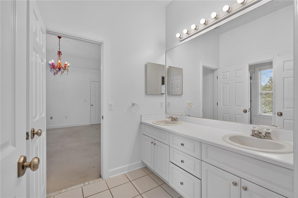 3915 Southwest 95th Terrace Gainesville, FL 32608 - Photo 64 of 81