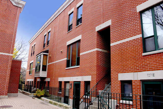 727 South Ashland Avenue, Unit H Chicago, IL 60607 - Photo 1 of 24