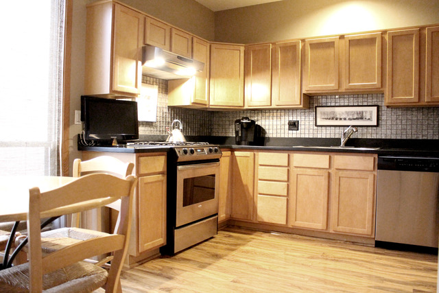 727 South Ashland Avenue, Unit H Chicago, IL 60607 - Photo 7 of 24