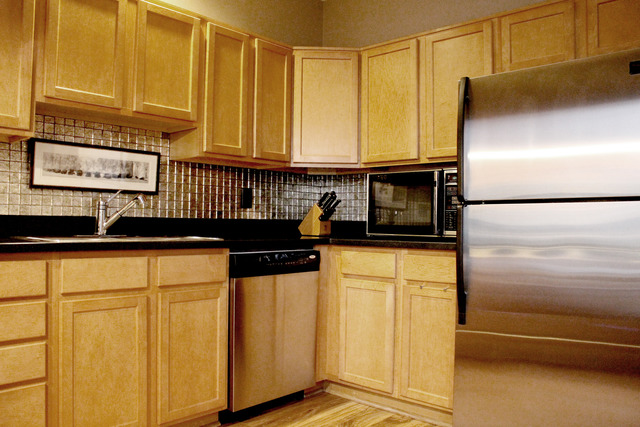 727 South Ashland Avenue, Unit H Chicago, IL 60607 - Photo 8 of 24