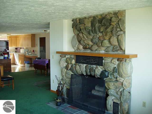 12361 Bluff Road Traverse City, MI 49686 - Photo 3 of 7 1644828-2.JPG